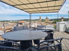 Appartamento di prestigio di 86 m² in vendita Aix-en-Provence, Provenza-Alpi-Costa Azzurra