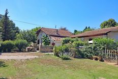 Casa di lusso di 230 mq in vendita Paradou, Francia