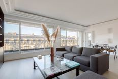 Prestigioso appartamento di 118 m² in vendita Champs-Elysées, Madeleine, Triangle d’or, Francia