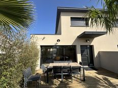 Villa in vendita a Agde Occitanie Hérault