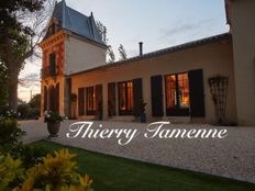 Prestigiosa villa di 250 mq in vendita Nérac, Francia