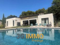 Villa in vendita a Maubec Provenza-Alpi-Costa Azzurra Vaucluse