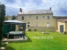 Villa in vendita a Sarlat-la-Canéda Nouvelle-Aquitaine Dordogna