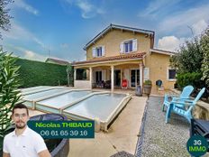 Villa in vendita a Genas Alvernia-Rodano-Alpi Rhône