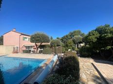 Villa in vendita Cavaillon, Provenza-Alpi-Costa Azzurra