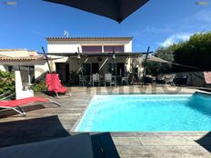 Villa in vendita a Saint-Laurent-d\'Aigouze Occitanie Gard