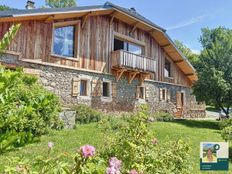 Villa in vendita a Taninges Alvernia-Rodano-Alpi Alta Savoia