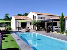 Villa di 208 mq in vendita Breuillet, Aquitania-Limosino-Poitou-Charentes