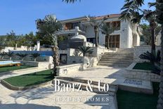 Villa in vendita a Cirquenizza Primorsko-Goranska Grad Crikvenica