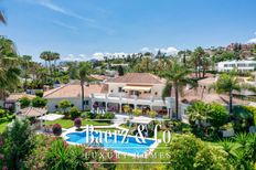 Prestigiosa villa di 890 mq in vendita Marbella, Spagna
