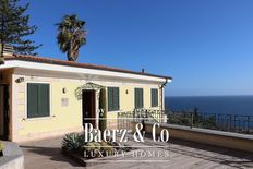Villa in vendita a Ospedaletti Liguria Imperia