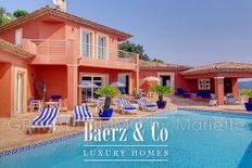 Villa in vendita a Sainte-Maxime Provenza-Alpi-Costa Azzurra Var