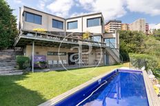 Prestigiosa villa di 439 mq in vendita Barcellona, Catalogna