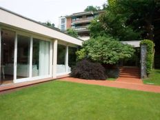 Prestigiosa villa di 710 mq in vendita Lugano, Ticino