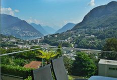 Prestigioso appartamento di 124 m² in vendita Montagnola, Svizzera
