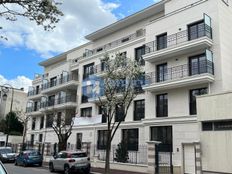 Appartamento di lusso di 80 m² in vendita La Varenne-Saint-Hilaire, Île-de-France