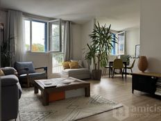 Appartamento di prestigio di 74 m² in vendita Saint-Maur-des-Fossés, Francia