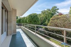 Prestigioso appartamento di 98 m² in vendita Nogent-sur-Marne, Île-de-France