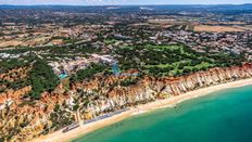 Villa in vendita a Albufeira e Olhos de Água Distrito de Faro Albufeira