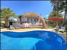 Villa di 137 mq in vendita Albufeira e Olhos de Água, Portogallo