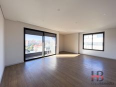 Appartamento di lusso di 130 m² in vendita Oporto