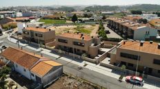 Casa Gemellata in vendita a Madalena Oporto Vila Nova de Gaia