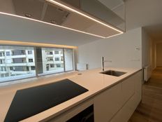 Prestigioso appartamento di 130 m² in vendita Paranhos, Oporto