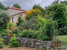 Casale in vendita a São Vicente de Lafões Distrito de Viseu Oliveira de Frades