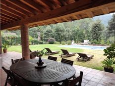 Palazzo in vendita a Valle de Bravo Messico (stato federato) Valle de Bravo
