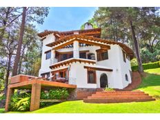 Casa di prestigio di 1000 mq in affitto Valle de Bravo, Messico