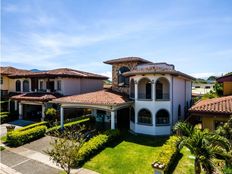 Casa di lusso in vendita a Heredia Provincia de Heredia Cantón de Heredia