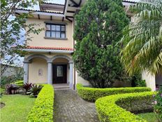 Casa di lusso in vendita Heredia, Provincia de Heredia