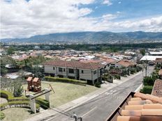 Prestigiosa casa in vendita Carlos María Ulloa, Costa Rica