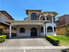 Palazzo in vendita a Santo Domingo Provincia de Heredia Santo Domingo