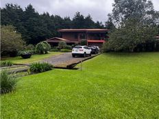 Casa di lusso in vendita a San Rafael Provincia de Heredia San Rafael