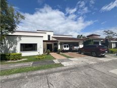 Prestigiosa casa in vendita Santa Ana, Costa Rica