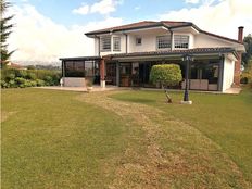 Casa di prestigio in vendita San Josecito, Costa Rica