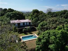 Casa di prestigio in vendita La Garita, Costa Rica