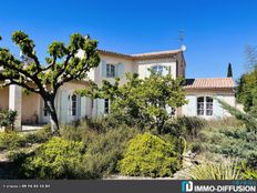 Casa di lusso in vendita a Bagnols-sur-Cèze Occitanie Gard