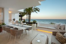 Prestigioso attico di 545 mq in vendita Marbella, Spagna