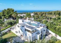 Esclusiva villa di 687 mq in vendita Marbella, Andalusia