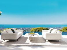 Prestigiosa villa di 642 mq in vendita, La Quinta, Marbella, Andalusia