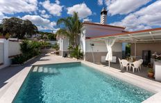 Villa in vendita Alhaurín de la Torre, Andalusia