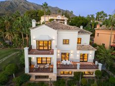 Esclusiva villa di 654 mq in vendita Marbella, Andalusia