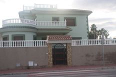 Villa in vendita a Torrevieja Comunità Valenciana Provincia de Alicante