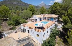 Prestigiosa villa di 400 mq in vendita Calvià, Isole Baleari