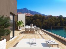 Prestigioso attico di 113 mq in vendita Marbella, Andalusia