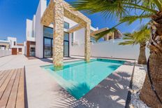 Villa in vendita a Torrevieja Comunità Valenciana Provincia de Alicante