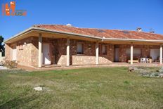 Casa Unifamiliare in vendita a Palazuelos de Eresma Castiglia e León Provincia de Segovia