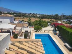 Casa Indipendente di 280 mq in affitto Estepona, Andalusia